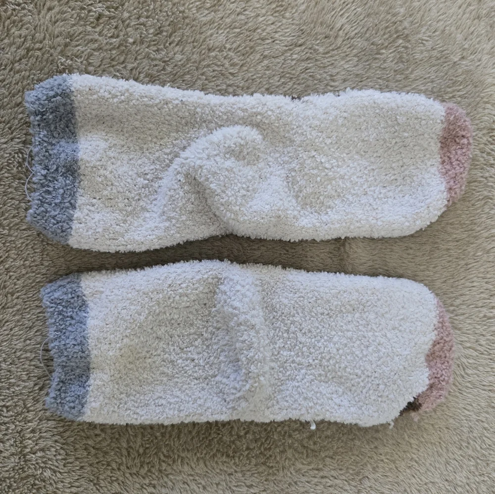 Cute Bear Fuzzy Socks One Size